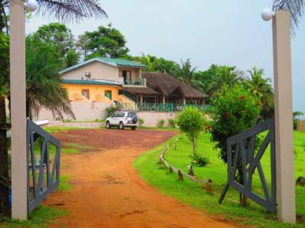 Hotel Katoum Grand-Bereby Exterior foto